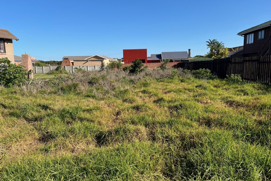 0 Bedroom Property for Sale in Paradise Beach Eastern Cape